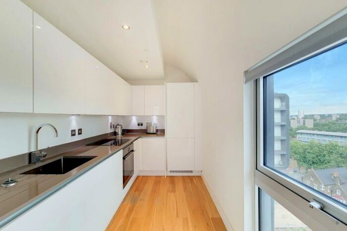 1 Bedroom Flat To Rent In Fenn Mansions, Woolwich, London, SE18