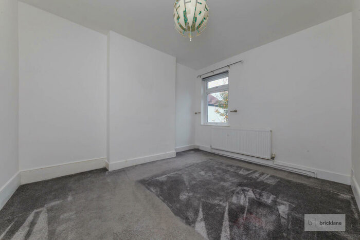 2 Bedroom Apartment To Rent In Whitehall Road, , Thornton Heath, CR7