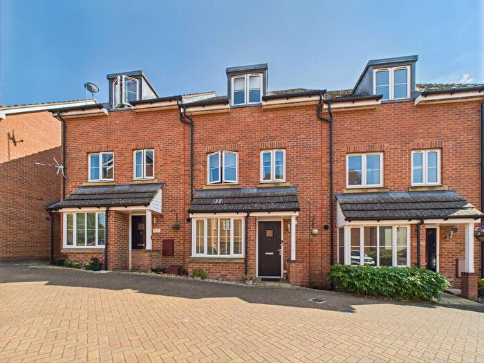 4 Bedroom Terraced House For Sale In Perryfields, Braintree, CM7