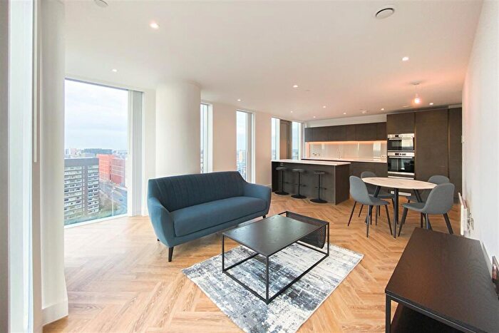 2 Bedroom Apartment To Rent In Elizabeth Tower, M15