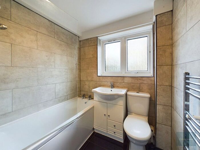2 Bedroom Flat To Rent In Castle Street, Plymouth, PL1
