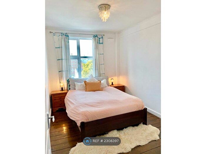 1 Bedroom Flat To Rent In Brixton Hill, London, SW2