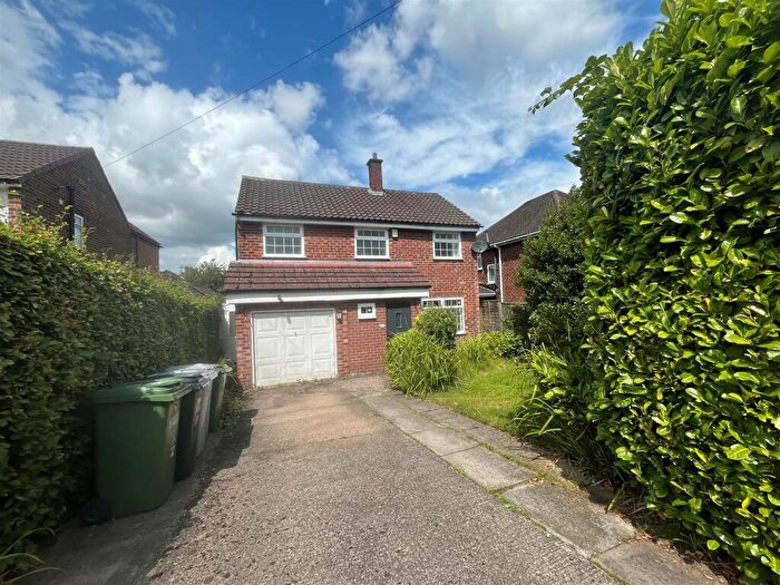 3 Bedroom Detached House To Rent In Dean Drive, Wilmslow, SK9