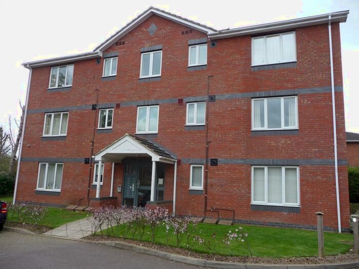 2 Bedroom Apartment To Rent In Endymion Mews, Hatfield, AL10