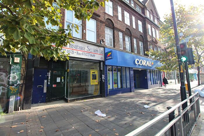 Studio To Rent In Camberwell Road, Camberwell, SE5