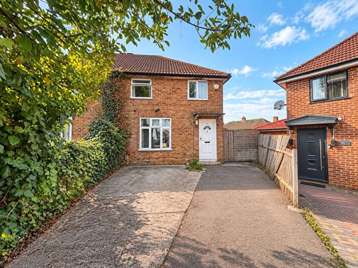 4 Bedroom Semi-Detached House To Rent In Grenfell Avenue, High Wycombe, HP12