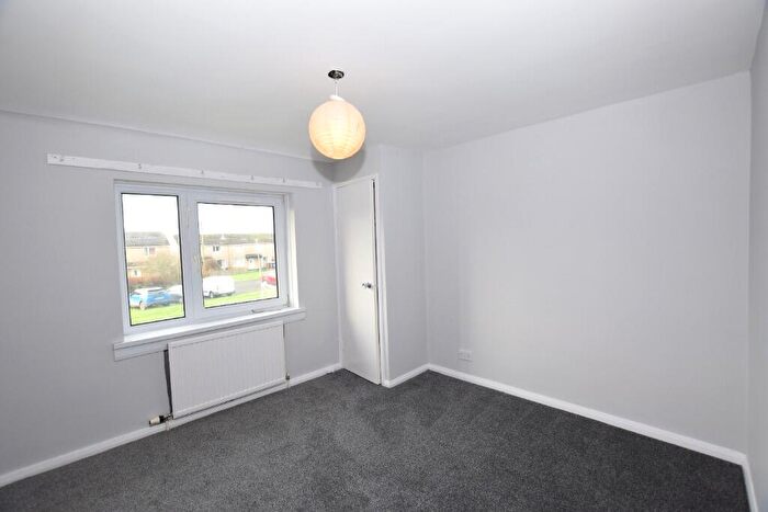 3 Bedroom Terraced House For Sale In Dundonald Crescent, Irvine, North Ayrshire, KA11