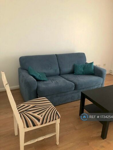 1 Bedroom Flat To Rent In Brookes Court, London, EC1N