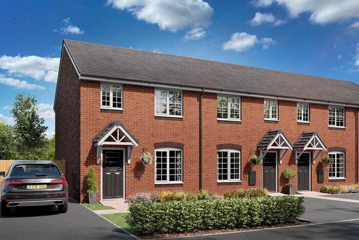 2 Bedroom Terraced House For Sale In Banbury Road, Warwick, Warwickshire, CV34