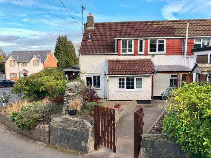 2 Bedroom Semi-Detached House To Rent In Main Street, Woodhouse Eaves, LE12