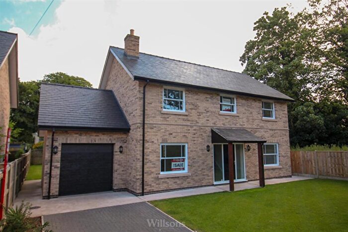 4 Bedroom Detached House For Sale In Hall Lane, Burgh Le Marsh, Skegness, PE24