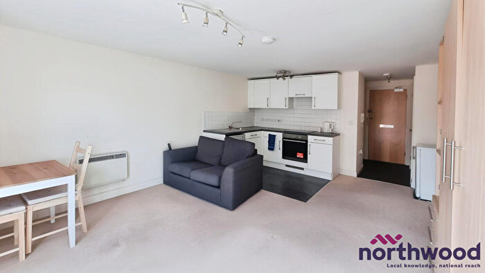 Studio To Rent In New North Road, Exeter, EX4