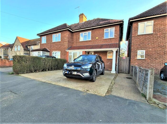 3 Bedroom Semi-Detached House To Rent In Winslow Way, Feltham, TW13