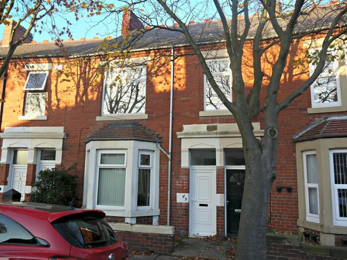 2 Bedroom Flat To Rent In Park Crescent East, North Shields NE30