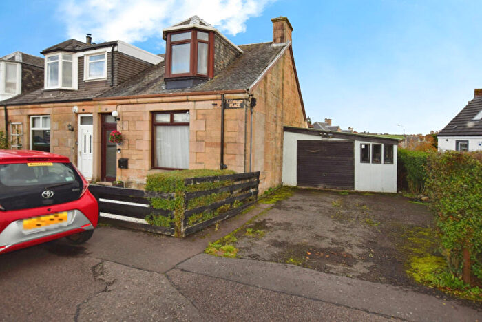 3 Bedroom End Of Terrace House For Sale In Lockhart Place, Stonehouse, ML9