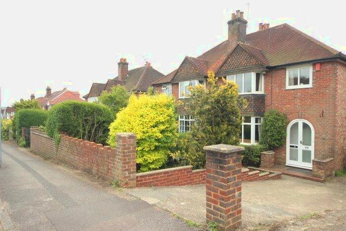 4 Bedroom Property To Rent In Old Palace Road, Guildford, GU2