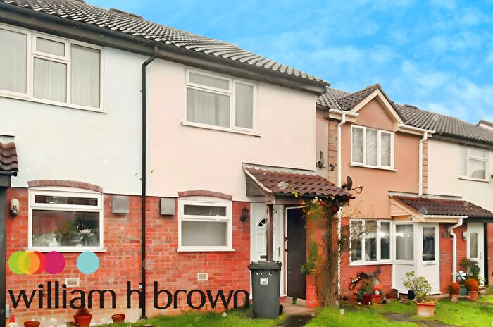 2 Bedroom House To Rent In Foden Avenue, Ipswich, IP1