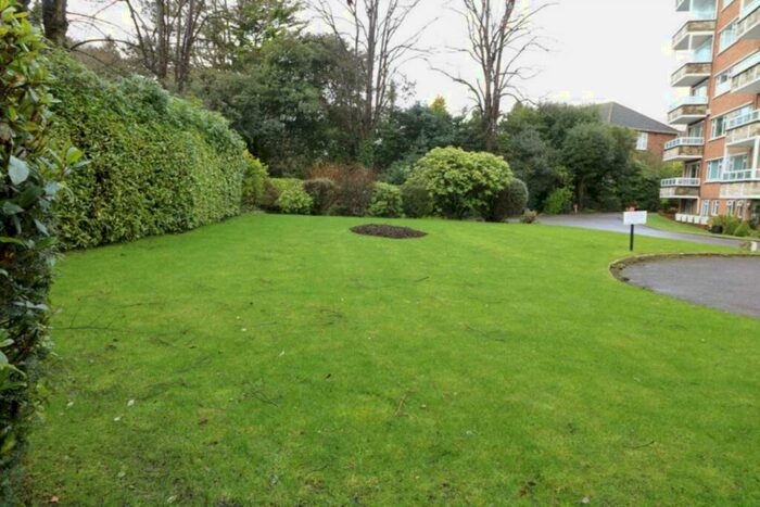 2 Bedroom Apartment To Rent In West Cliff, Bournemouth, BH4