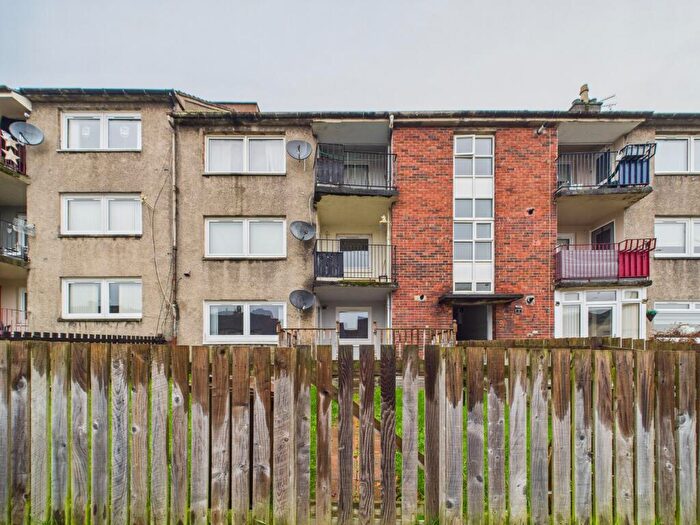 2 Bedroom Flat For Sale In A Dunrobin Place, Coatbridge, ML5