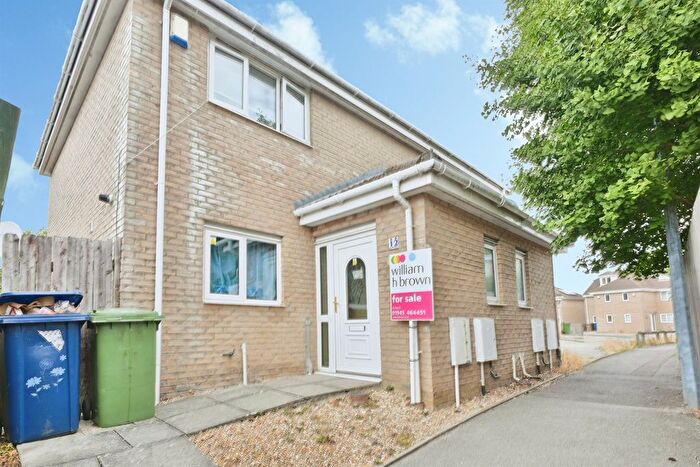 2 Bedroom Semi Detached House For Sale In Apeldoorn Walk, Wisbech, PE13