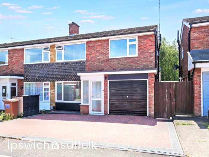 3 Bedroom Semi Detached House For Sale In Mandy Close, Ipswich, IP4