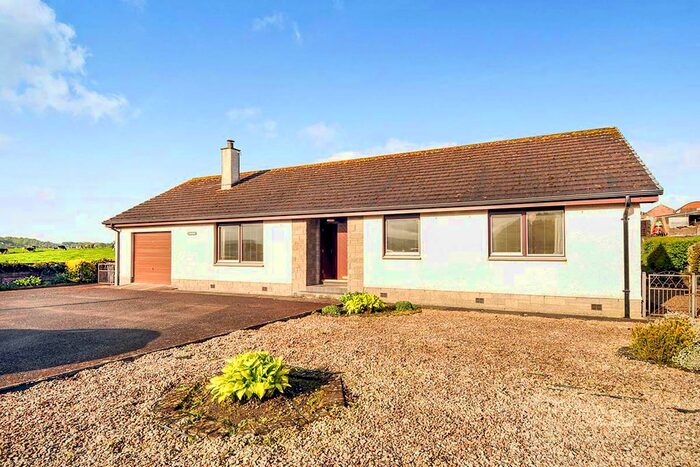 3 Bedroom Bungalow To Rent In Lockerbie Road, Dumfries, Dumfries And Galloway, DG1