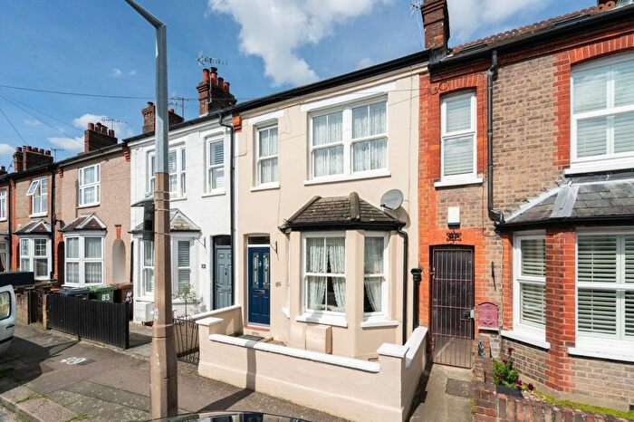 2 Bedroom Terraced House For Sale In Glencoe Road, Bushey, WD23