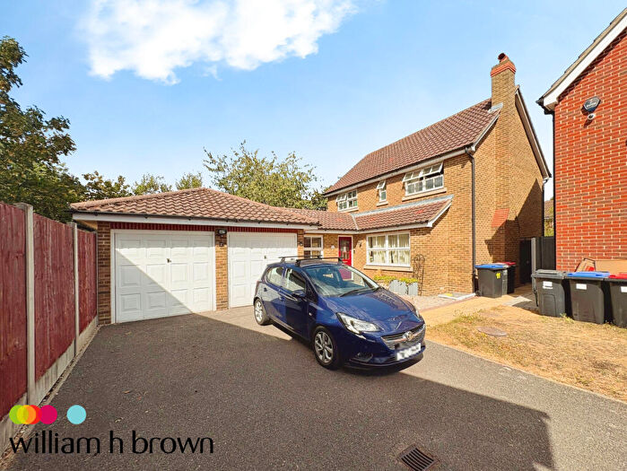 4 Bedroom Detached House To Rent In Clarks Wood Drive, Braintree, CM7