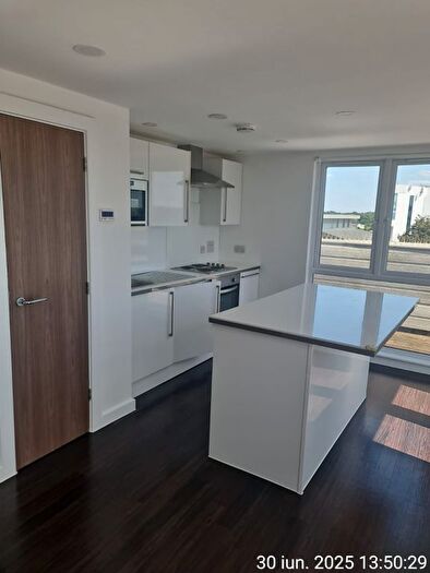 1 Bedroom Flat To Rent In High Street, Bracknell, RG12