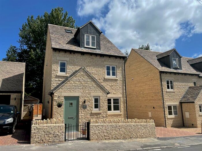 4 Bedroom Detached House To Rent In Horsley, Nailsworth, GL6