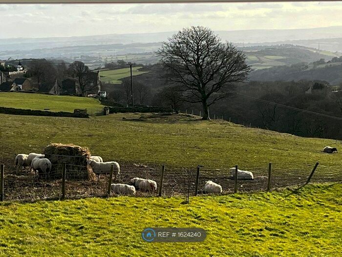2 Bedroom Terraced House To Rent In Hill End Lane, Bradford, BD13