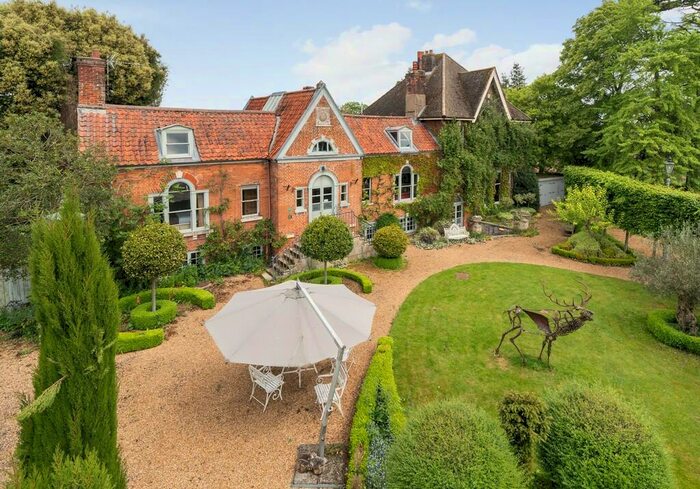 7 Bedroom Detached House For Sale In Ash Close, Swaffham, PE37