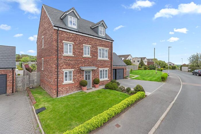 4 Bedroom Detached House For Sale In Wharfe Meadow Avenue, Otley, LS21