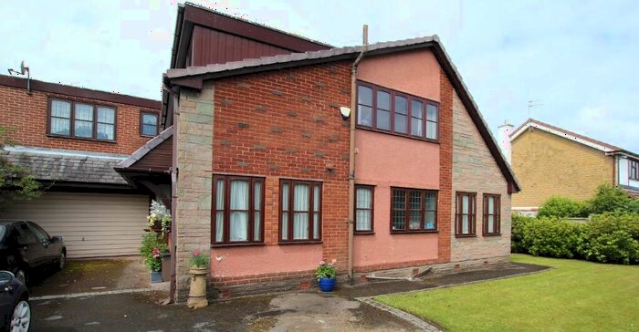 4 Bedroom Detached House For Sale In Ormskirk Road, Knowsley, L34