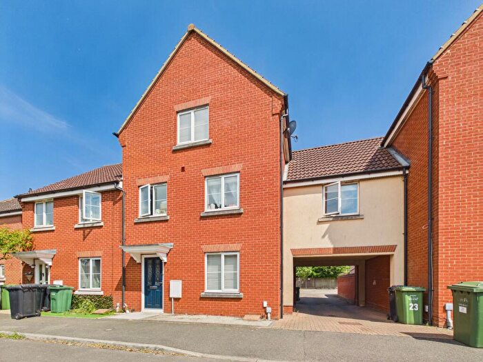 5 Bedroom Town House To Rent In Basil Drive, Downham Market, Norfolk, PE38