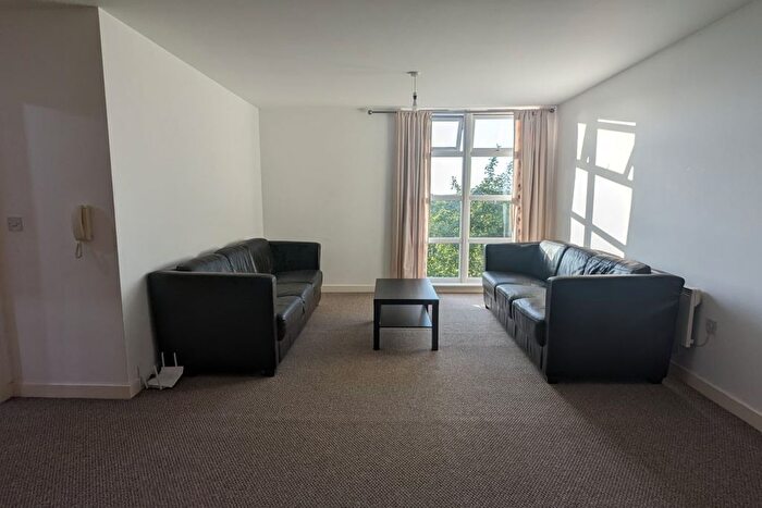 2 Bedroom Flat For Sale In Manor Court, Altringham Road, Manchester, M22