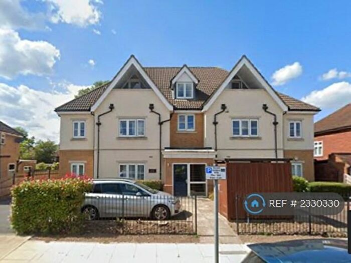2 Bedroom Flat To Rent In Sunningdale Avenue, Ruislip, HA4