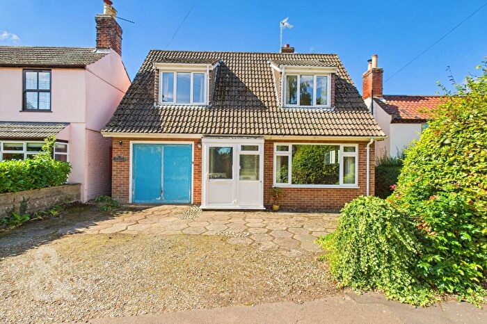 2 Bedroom Bungalow For Sale In Station Road, Ditchingham, Bungay, NR35