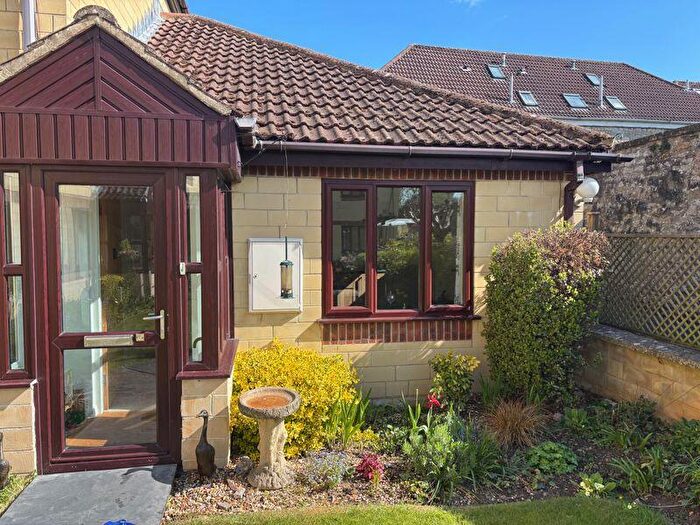 1 Bedroom Bungalow For Sale In Weston, Bath, BA1