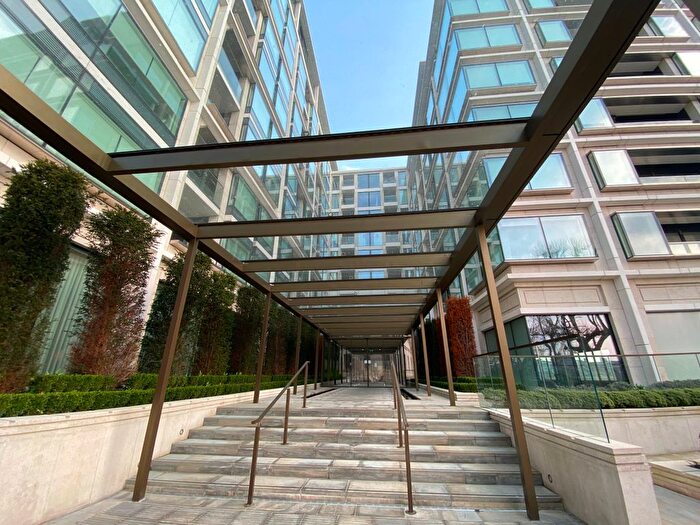 1 Bedroom Flat To Rent In Flat, Sugar Quay, Water Lane, London, EC3R