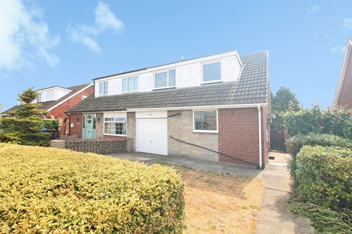 3 Bedroom Semi Detached House For Sale In Springfield Road, Sherburn In Elmet, Leeds, LS25
