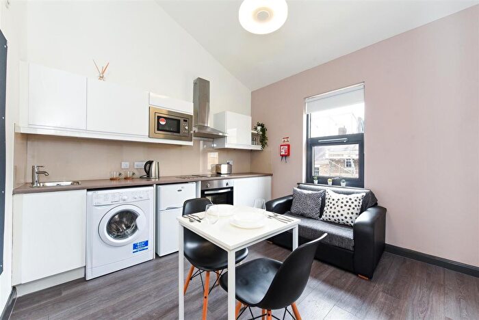 Studio To Rent In St. James Street, Newcastle Upon Tyne, NE1