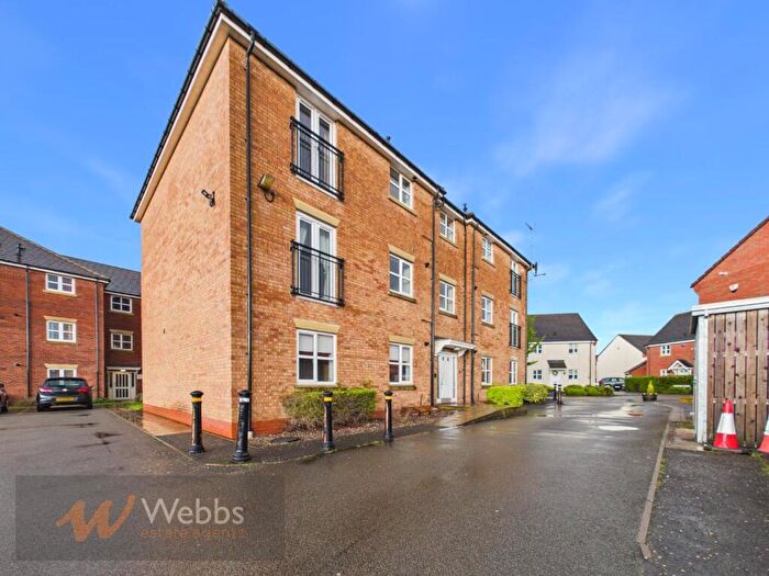 2 Bedroom Flat For Sale In Lyon Drive, Tamworth, B77