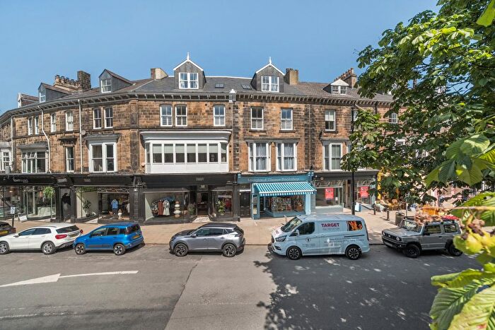 1 Bedroom Flat To Rent In Montpellier Parade, Harrogate, Yorkshire, HG1