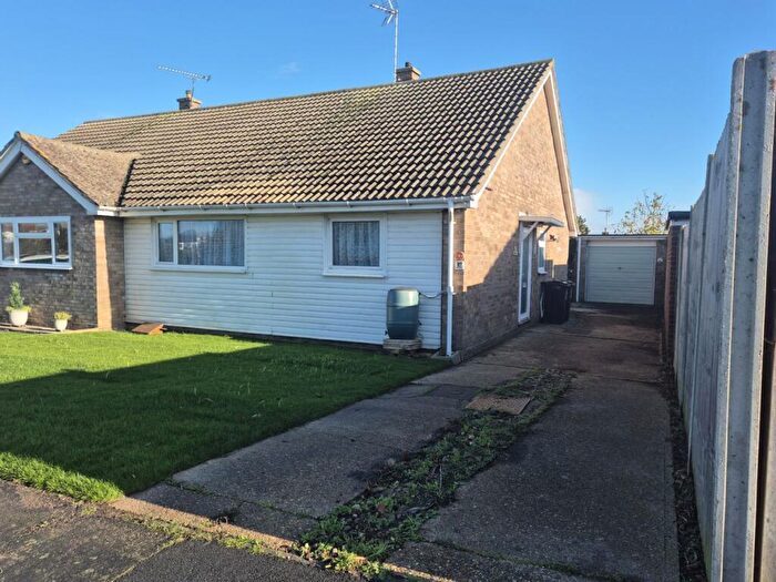 2 Bedroom Semi-Detached Bungalow For Sale In Norwood Way, Walton-on-the-naze, CO14