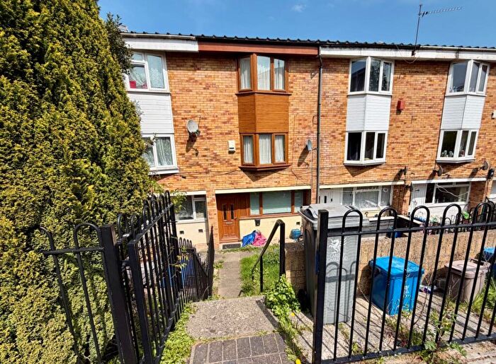 3 Bedroom Terraced House For Sale In And A Round Wood, Llanedeyrn, Cardiff, CF23