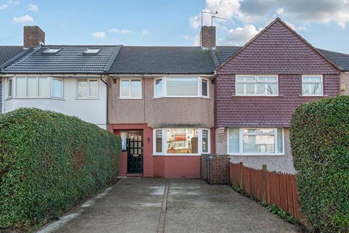 3 Bedroom Terraced House For Sale In Berwick Crescent, Sidcup, DA15