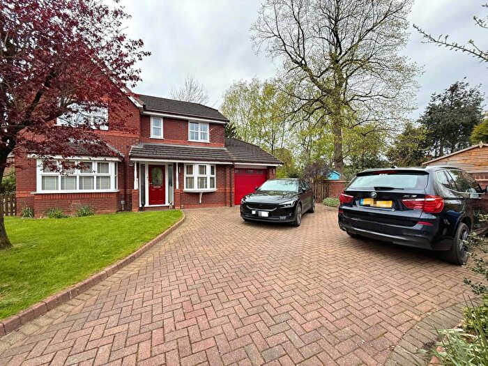 4 Bedroom Detached House For Sale In Atkinson Road, Sale, M33