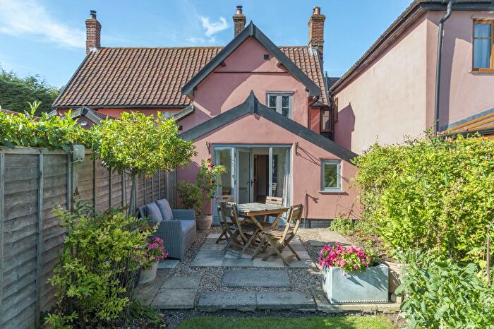 2 Bedroom Terraced House For Sale In Bunwell Street, Bunwell, NR16