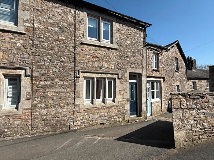2 Bedroom Terraced House To Rent In Tram Lane, Kirkby Lonsdale, LA6